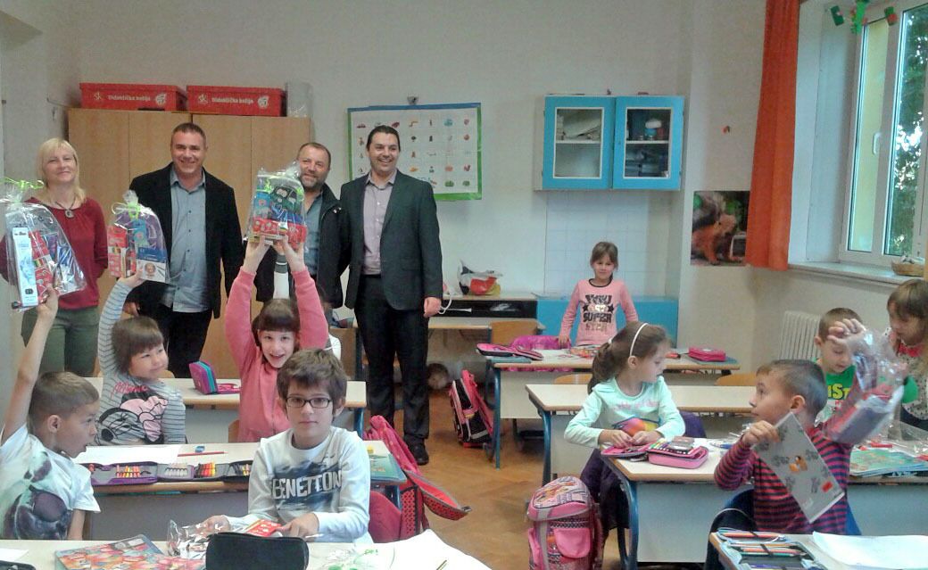 Čelništvo Kanfanara posjetilo je Osnovnu školu Petra Studenca