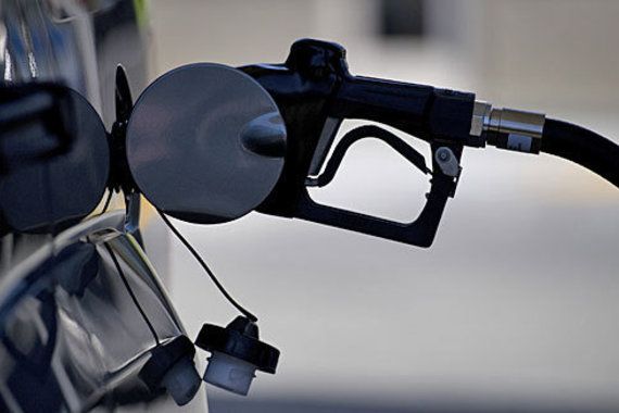 Buje: Krao gorivo iz automobila