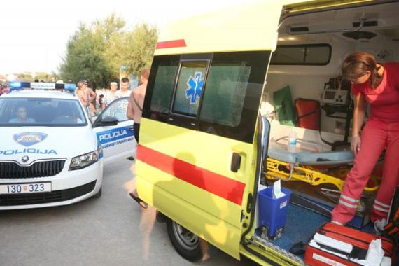 Ispitivao trafostanicu, struja mu opekla lice i ruke