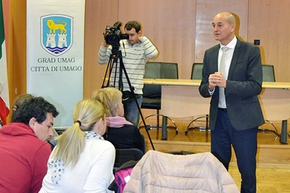 Grad Umag dodijelio božićnice potrebitim građanima