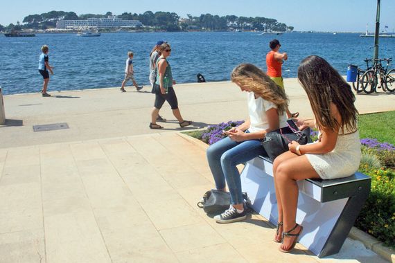 Sjedit će na pametnoj klupi dok im ograda svira La mula de Parenzo