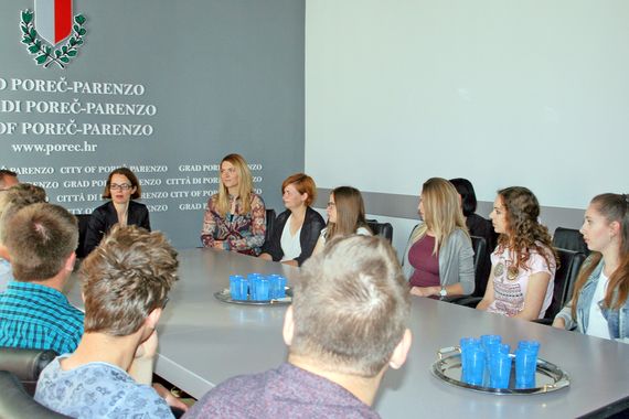 Predstavljen projekt Ljubav ima četiri oka, a opet je slipa