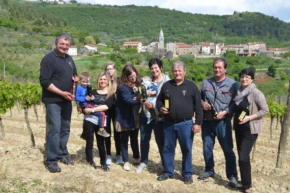 Deškovići iz Kostanjice: Majstori za teran, ulje, peku i pršut