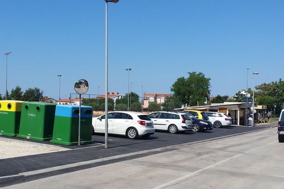 Novi nogostupi u Špadićima i Vranićima, uređen i novi parking