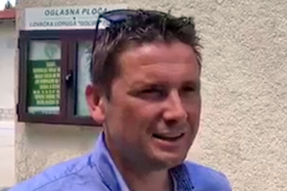 Načelnik moli lopove da ne razvaljuju bankomate u njegovoj općini