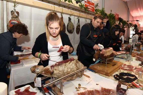 Na sajam pršuta u Tinjan stiže 45 pršutara, dođite i vi!