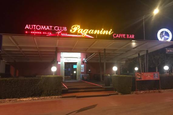 Seksistički vrijeđao djelatnice, prijetio te razbijao po automat klubu