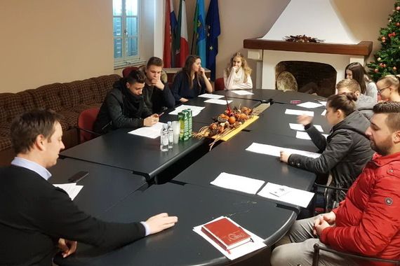 Općina Motovun stipendira 35 studenata i učenika