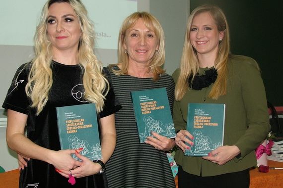 Pazinske profesorice napisale knjigu o profesionalnom sagorijevanju