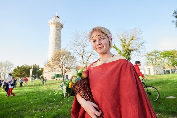 Paljenjem svjetla svjetionik ljubavi proslavio 200. rođendan (foto)