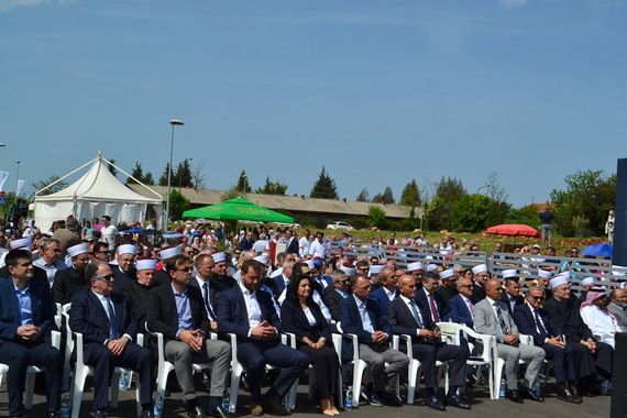 Hasanbegović i Bernardić na otvaranju Islamskog kulturnog centra u Umagu