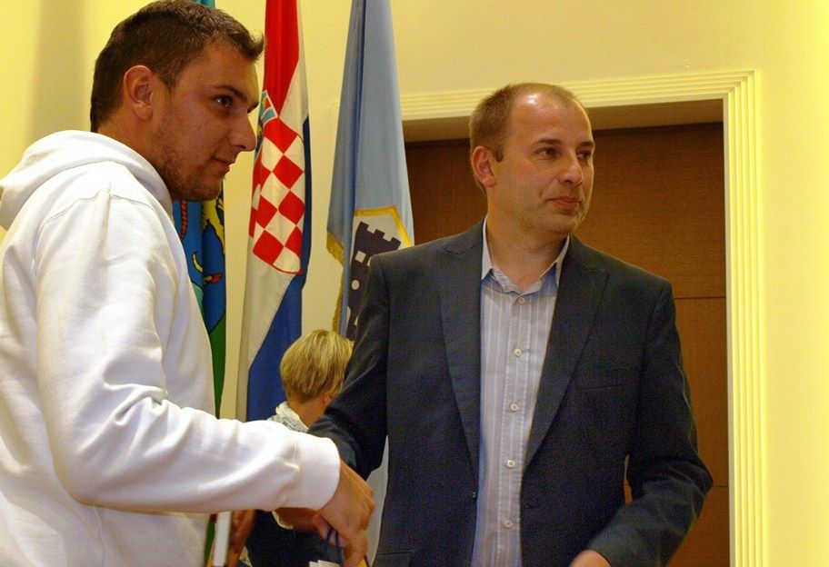 Pazinski gradonačelnik Renato Krulčić zahvalio je svim volonterima na angažmanu