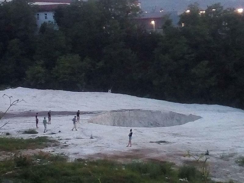 Ogromna rupa na odlagalištu Lakota (foto: Stefan Rejsing/ Istramet)