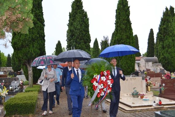 Basanesse: Gledajmo u budućnost, kao što smo gledali i 1991. godine
