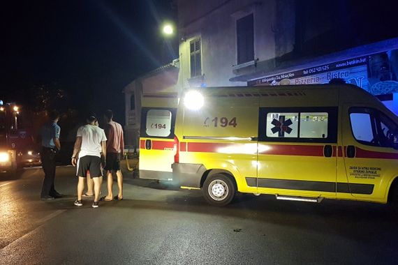 Srušio pješaka u Umagu vozeći unatrag