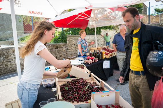 U Kaldiru još jedan Plac od fruti: u ponudi sezonsko voće
