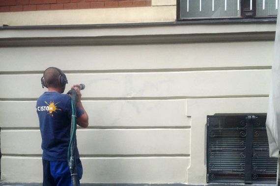 Školu i vrtić u Bašaniji gađali voćem: Utvrdit će se iznos štete