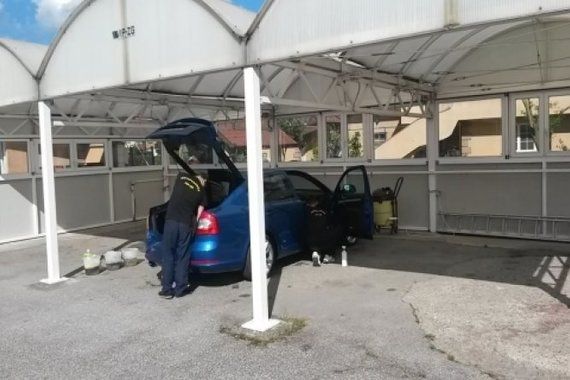 Nezadovoljni klijent oštetio pumpu pazinske autopraonice