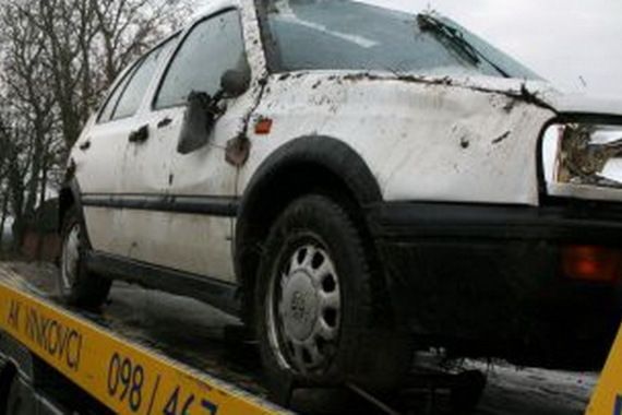 Pijana djevojka autom udarila u ogradu kod Zarečja