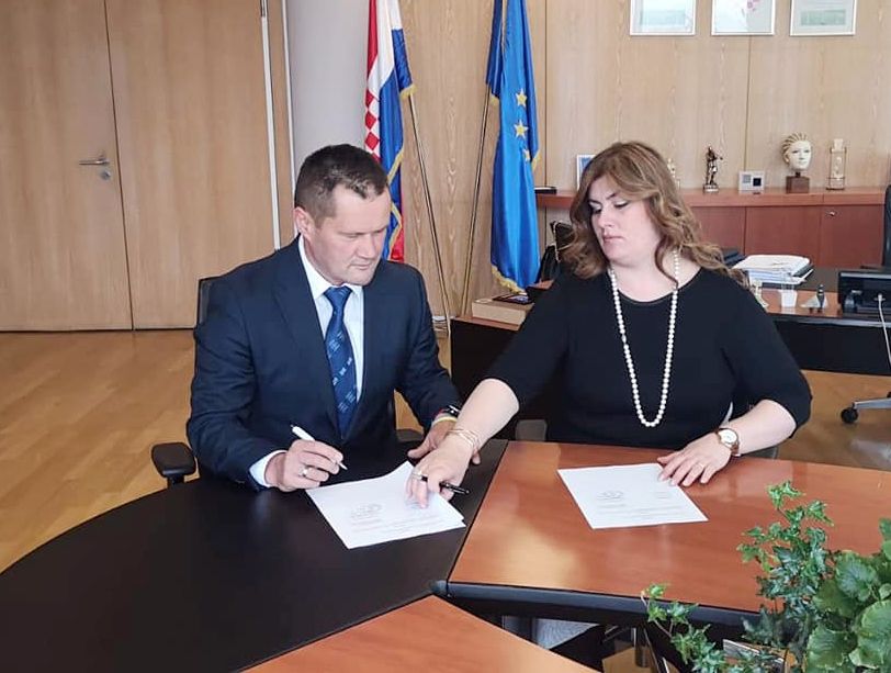 Mario Bratulić i Gabrijela Žalac (foto: Facebook)