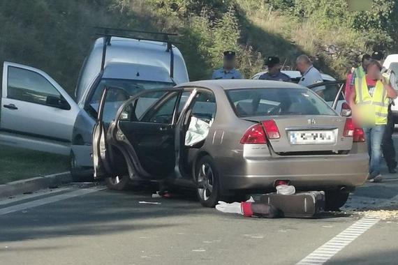 Frontalni sudar na Ipsilonu: dvoje ljudi ozlijeđeno  