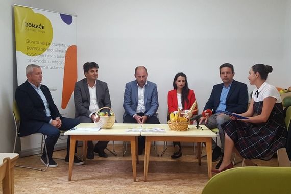 Domaće od malih nogu: Uvesti lokalne proizvode u škole