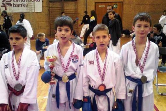 Karate klub Finida u Karlovcu osvojio dvije brončane medalje