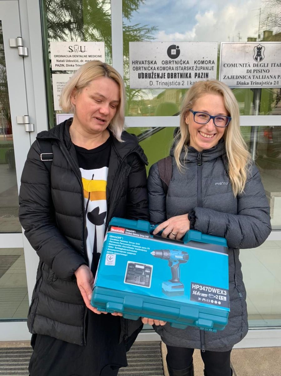 Suzana Jašić i Karmen Gašparini (foto: www.usluga-pazin.hr)