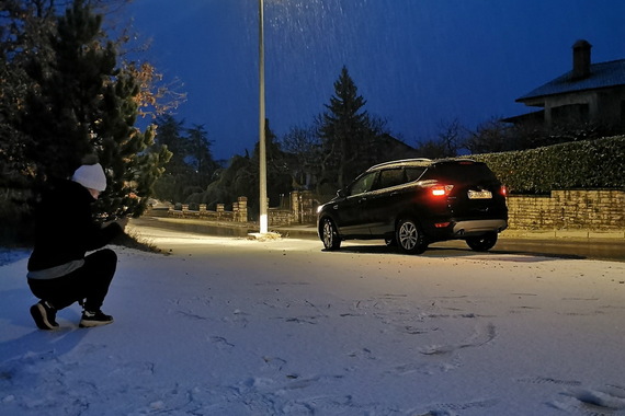 U središnjoj Istri pada snijeg: ovako je u Lindaru!