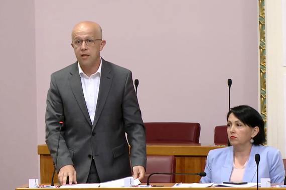 Daus: 'Nemojte diskriminirati djecu prema regiji u kojoj žive'
