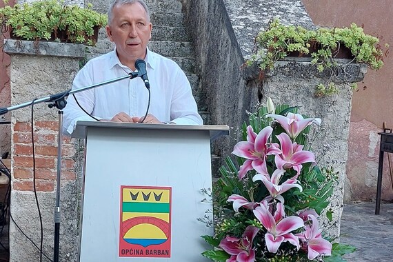 Pjesama sve više i svake godine su sve bolje