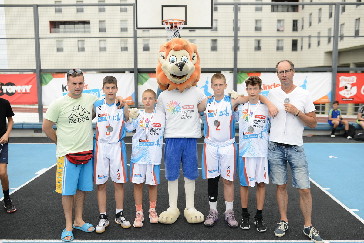Ekipa Pazinjani (foto: Karlo Šutalo)