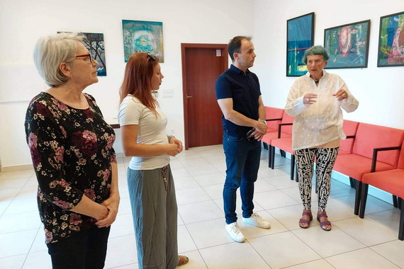 Umjetnica i tri porečke udruge pomažu životinjama