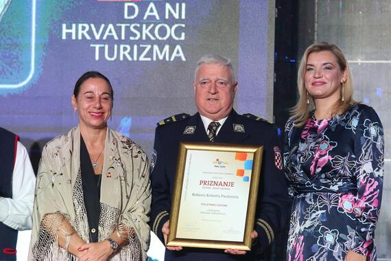 Bujski policajac dobio godišnju turističku nagradu 