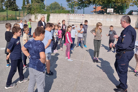 Pazinska Služba civilne zaštite posjetila školu u Gračišću
