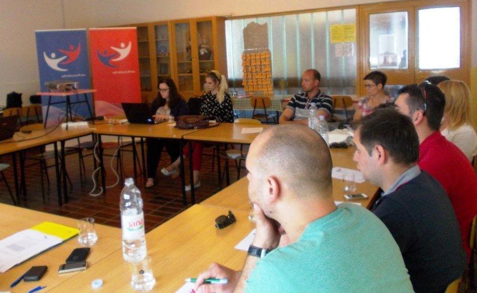 Susretu prisustvovali su mladi Poreča, Labina, Rijeke i Republike Slovenije