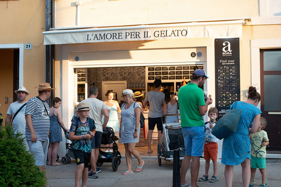 Ove srijede besplatan gelato u aROMI u Novigradu