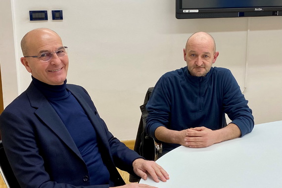 Gabriele Bosdachin iz Savudrije dostavlja mlijeko na kućni prag