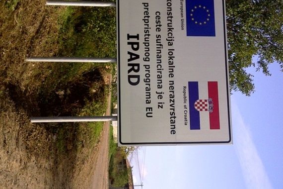 Cerovlje: Uspješno okončan postupak IPARD programa rekonstrukcije ceste Čehi-Bregi