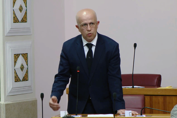 ‘Osim cijene svinjskih lopatica, ograničite i cijenu kvadrata stana mladima!’
