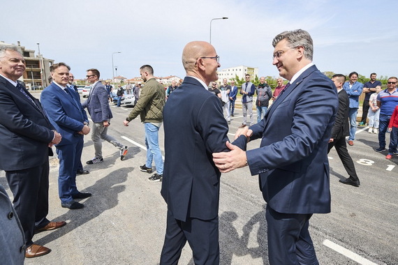 U Umagu uručeni ključevi čak 84 nova POS stana: stigao i Plenković