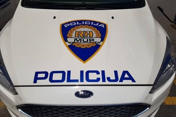 Umaškoj policiji predao ručno rađenu kuburu