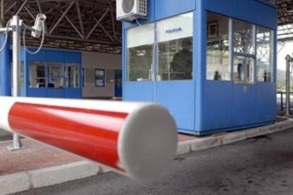 Marokanci i Egipćani htjeli ilegalno preko granice: Skrivali se u grmlju pokraj ceste