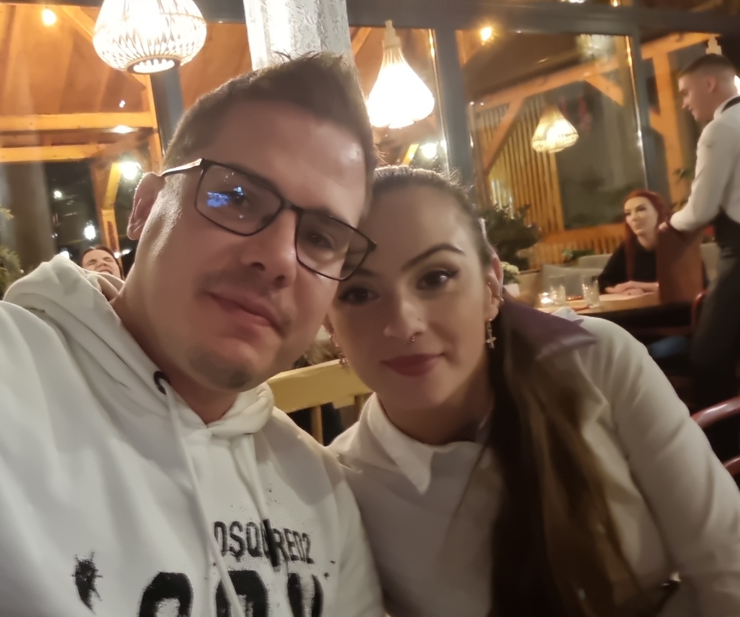 Luka s djevojkom Petrom