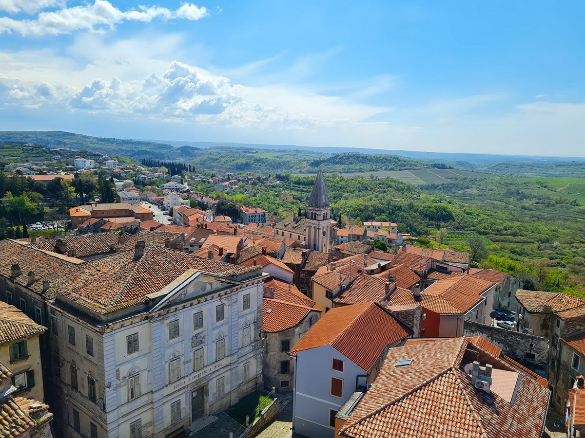 Buje