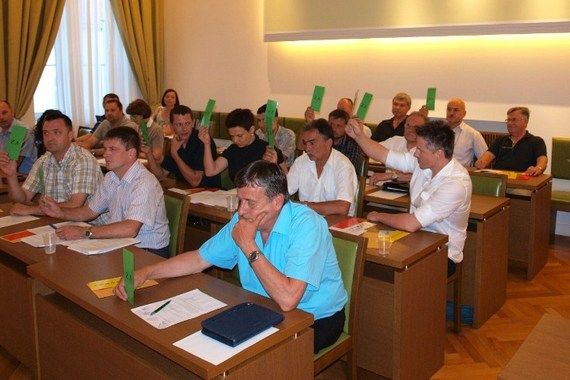 Tri sata trajala je konstituirajuća sjednica pazinskog Gradskog vijeća