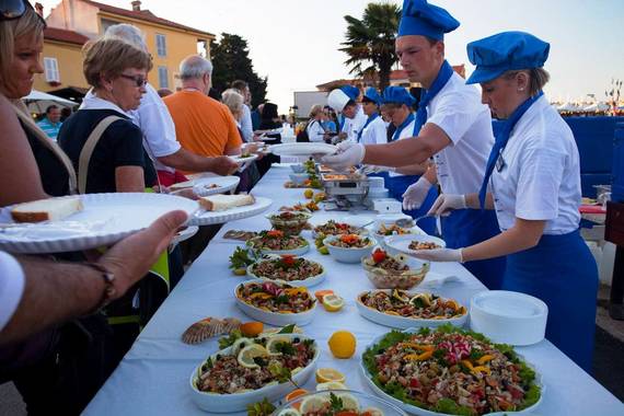Novigrad: Gnam Gnam Fest uz morske delicije i koncert klape Motovun