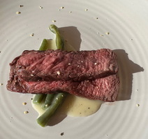 Green Denver steak s fažoletima