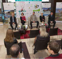 Nenad Velenik, Nadia Štifanić-Dobrilović, Nikola Benvenuti, dr.sc. Caroline Gilby i Emil Perdec