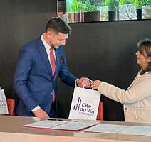 Potpisivanje sporazuma s Cité du Vin u Bordeauxu